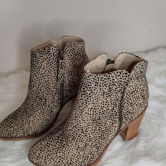 New Mia Eric Tracer cheetah boots cream/black size 6 - Picture 1 of 16